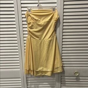 Elegant Yellow Strapless Dress